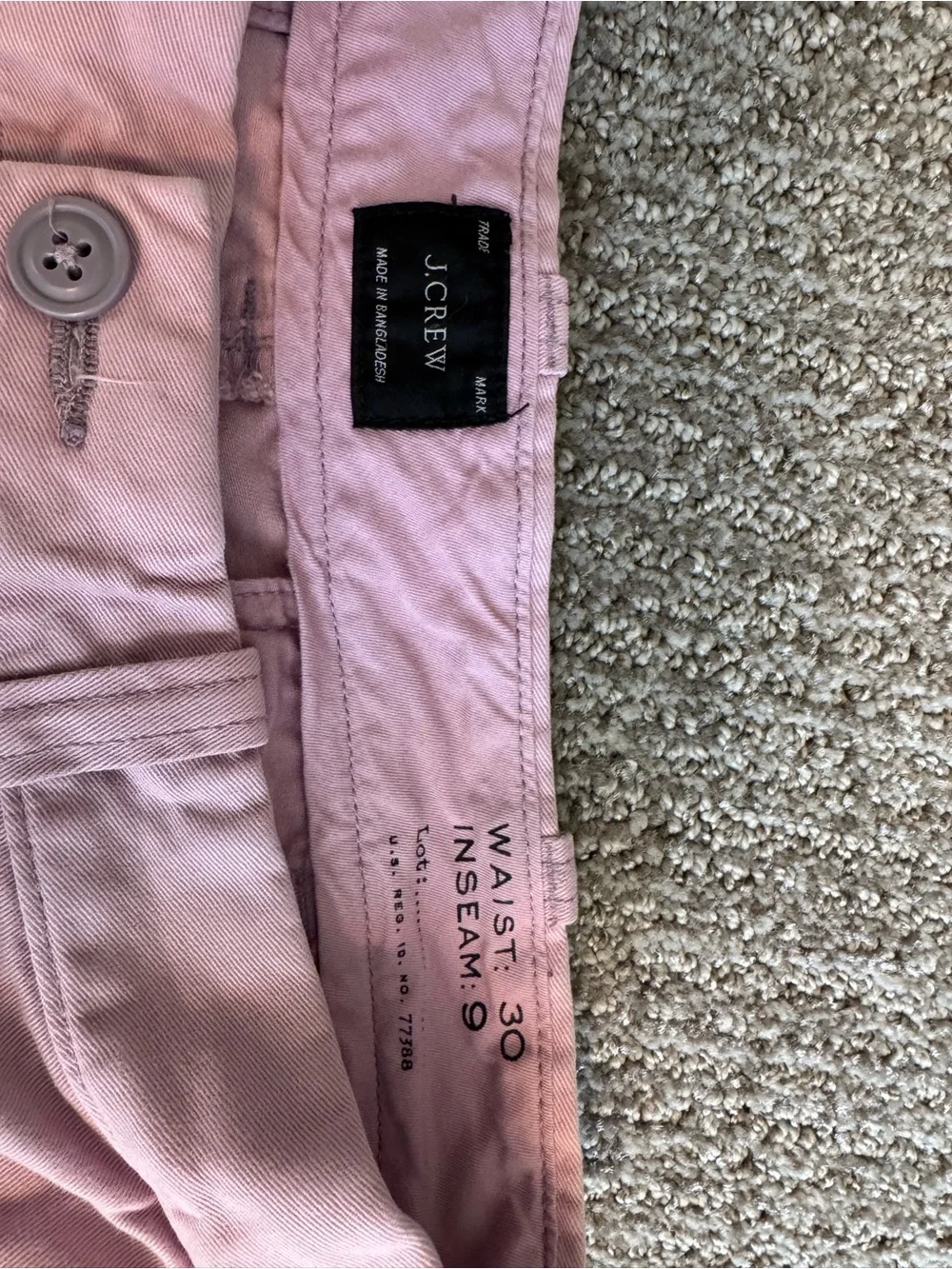 J. Crew Men’s Dusty  Pink Flat Front Chino Shorts size 30 waist 9” inseam